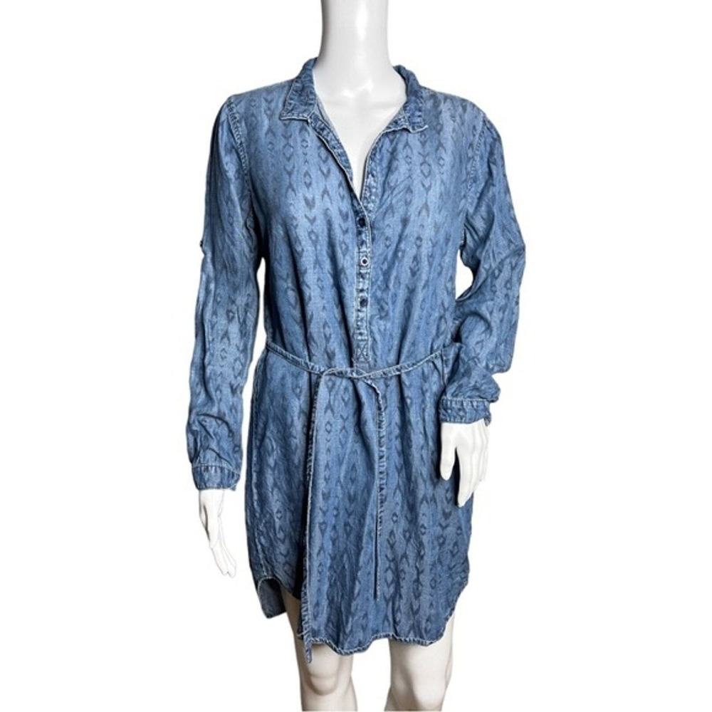Cloth & Stone Dress Womens Medium Blue‎ Chambray Shirt Aztec Southwest Casual